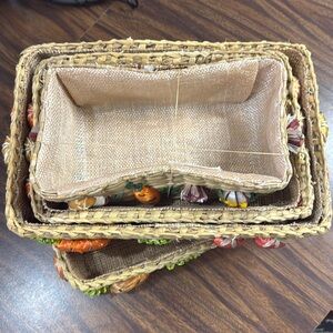 Vintage casserole dish holders